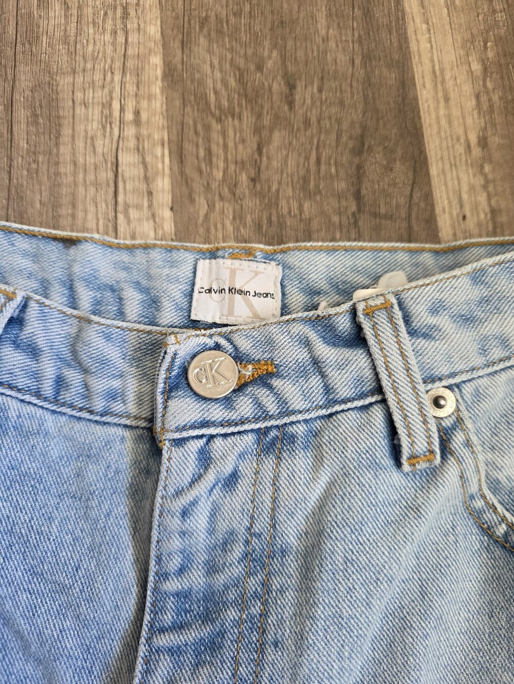Vintage 90s Y2K Calvin Klein Classic Straight Light Wash Boyfriend Jeans Blue - Picture 5 of 16